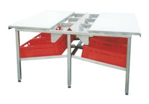 Deboning table